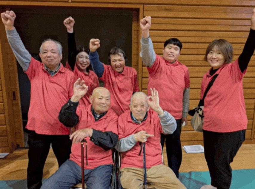 会員のみなさんの集合写真